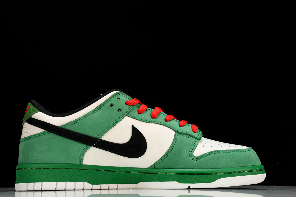 SB Dnk Low x Hnkn Drip Locker UK