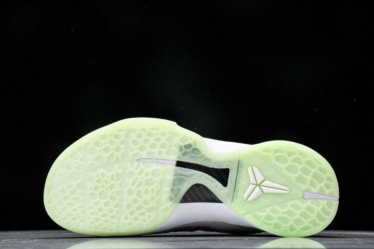 Kobe 6 'Yzy Pure Platinum' (Unreleased PE) - UK 11 / US 12 / EU 46