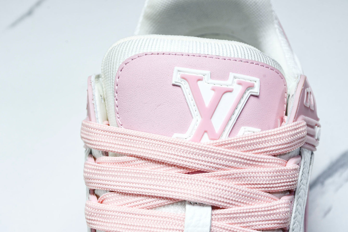 Louis Vuittоп Trainer Low 'Pink White'