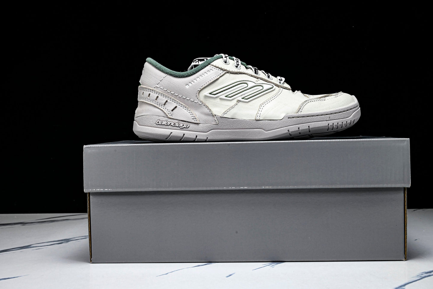 Вalenciaga Hamptons Worn-Out Sneaker 'Beige Green'