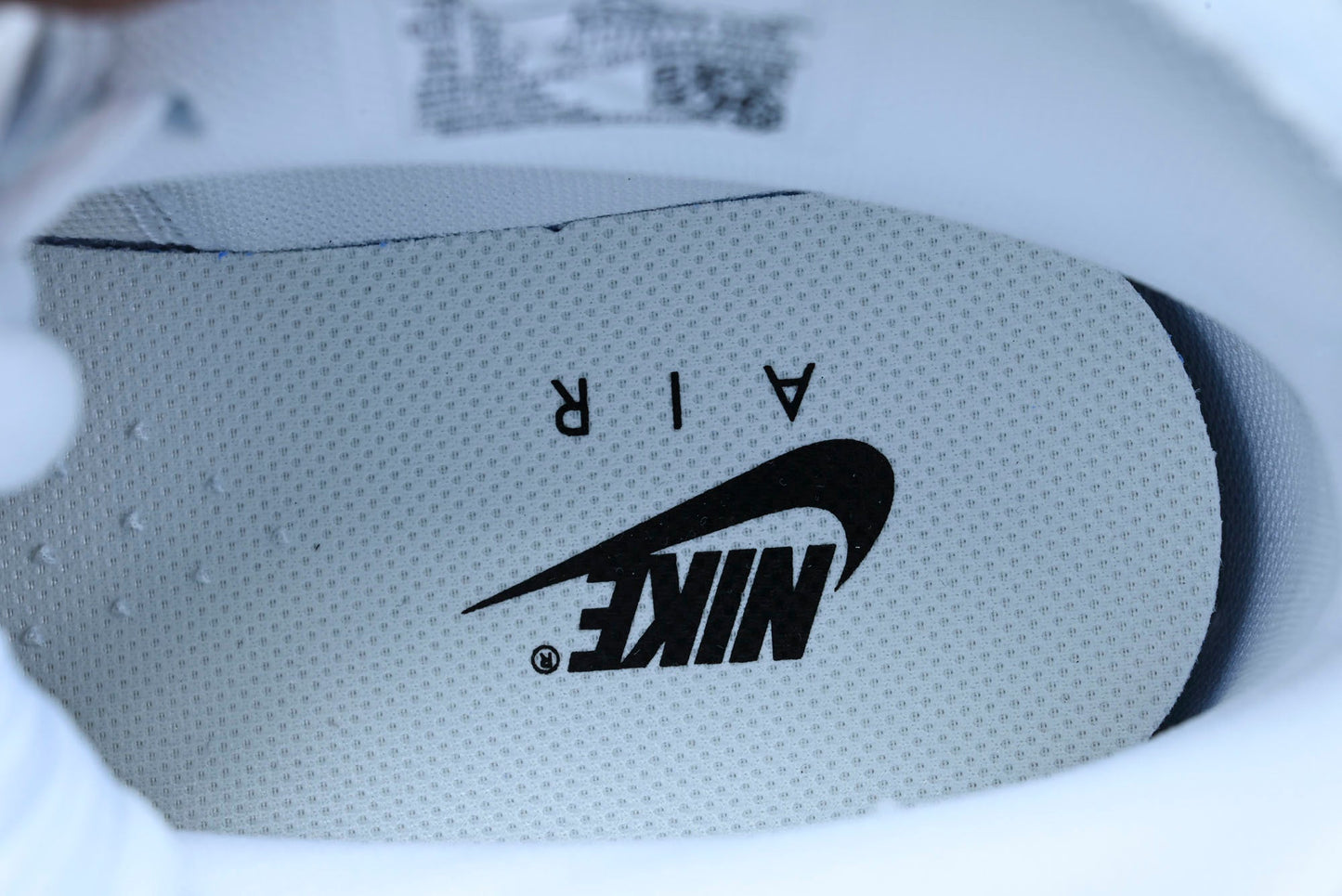 Off-White x Virgil Abloh Archive AJ1 Retro High 'Alaska'