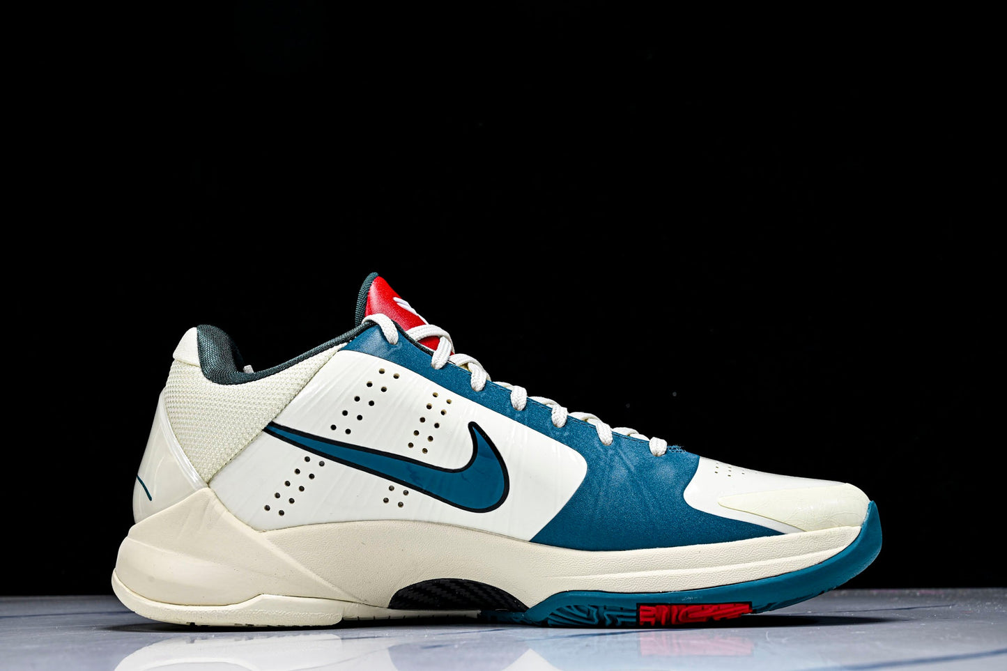 Kobe 5 Protro x Caitlin Clark 'Coconut Milk Spruce'