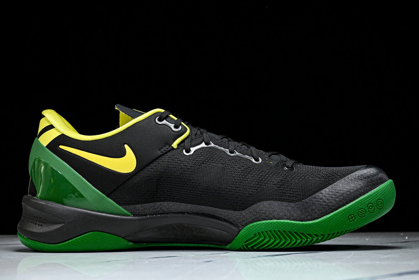 Kobe 8 Protro Oregon Ducks PE 'Black'
