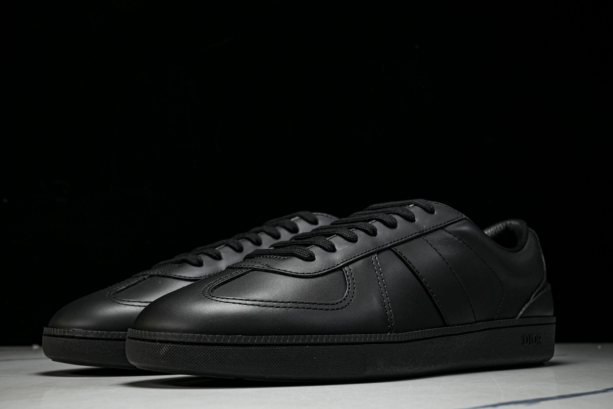 D1or B01 Matchpoint Sneaker 'Triple Black'