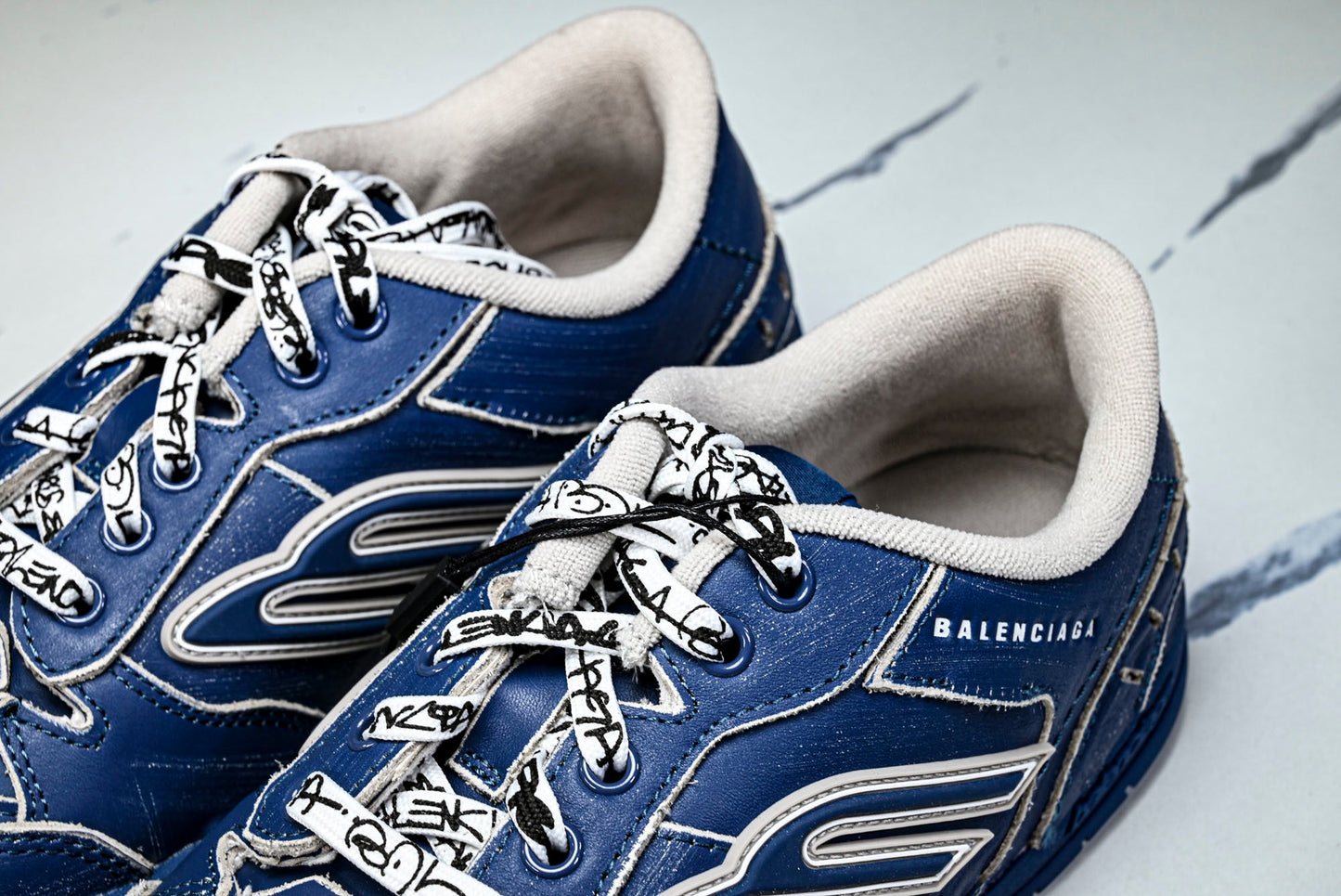 Вalenciaga Hamptons Worn-Out Sneaker 'Navy Blue'