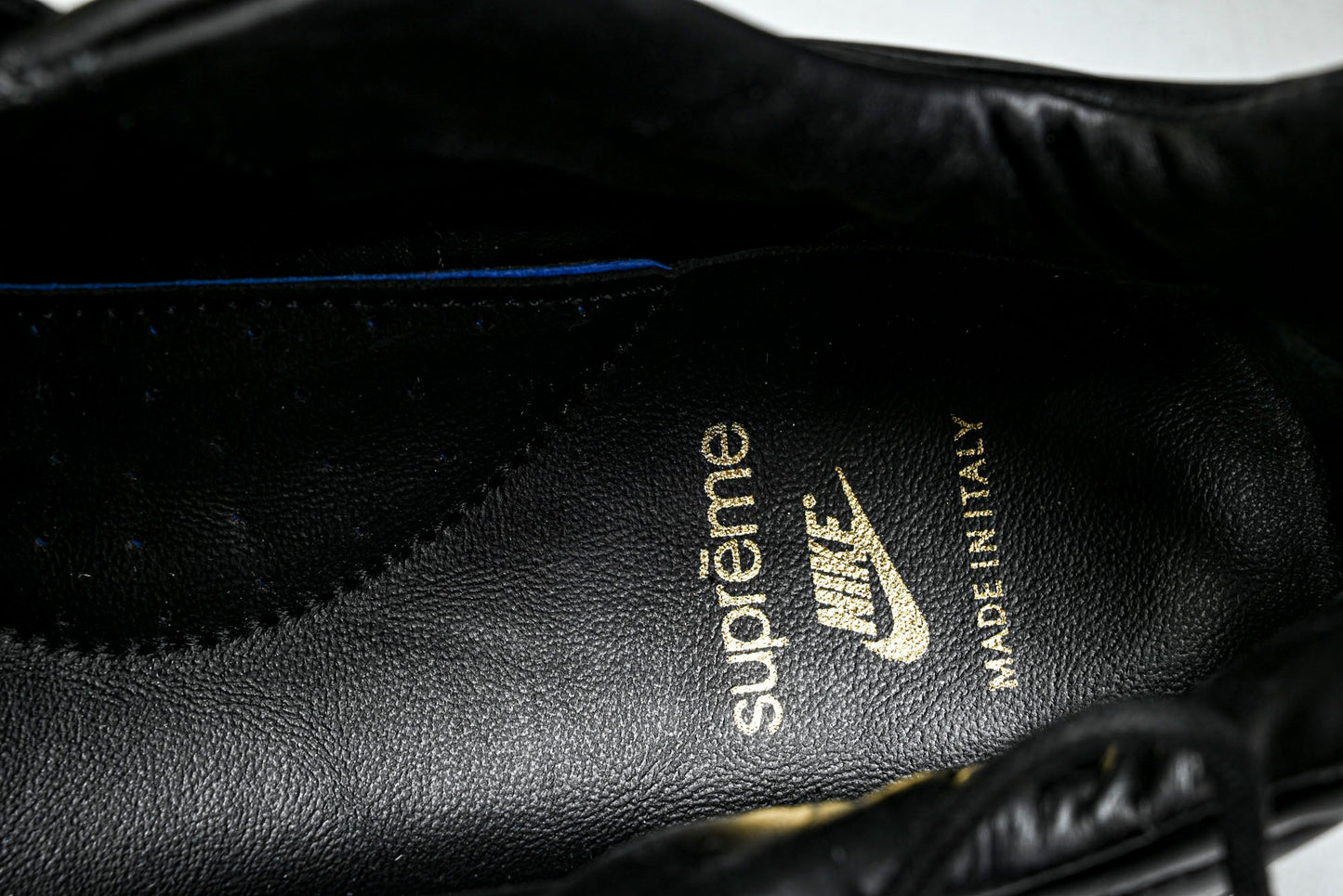 Supreme x AM95 Lux 'Black'