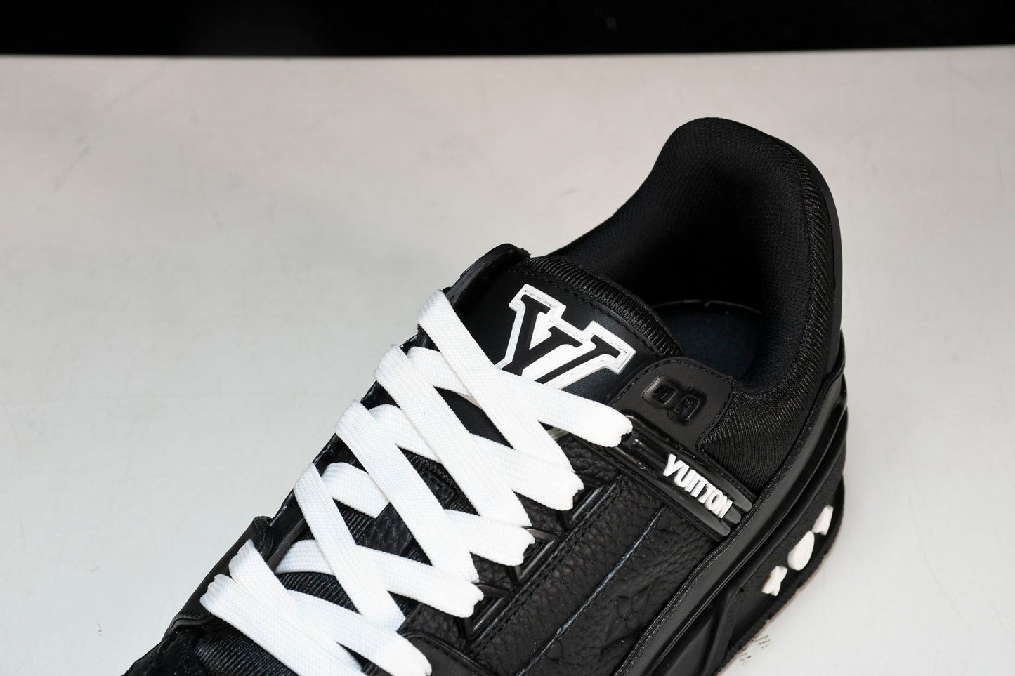 Louis Vuittоп Trainer Low 'Black Embossed' - UK 6 / US 7 / EU 40