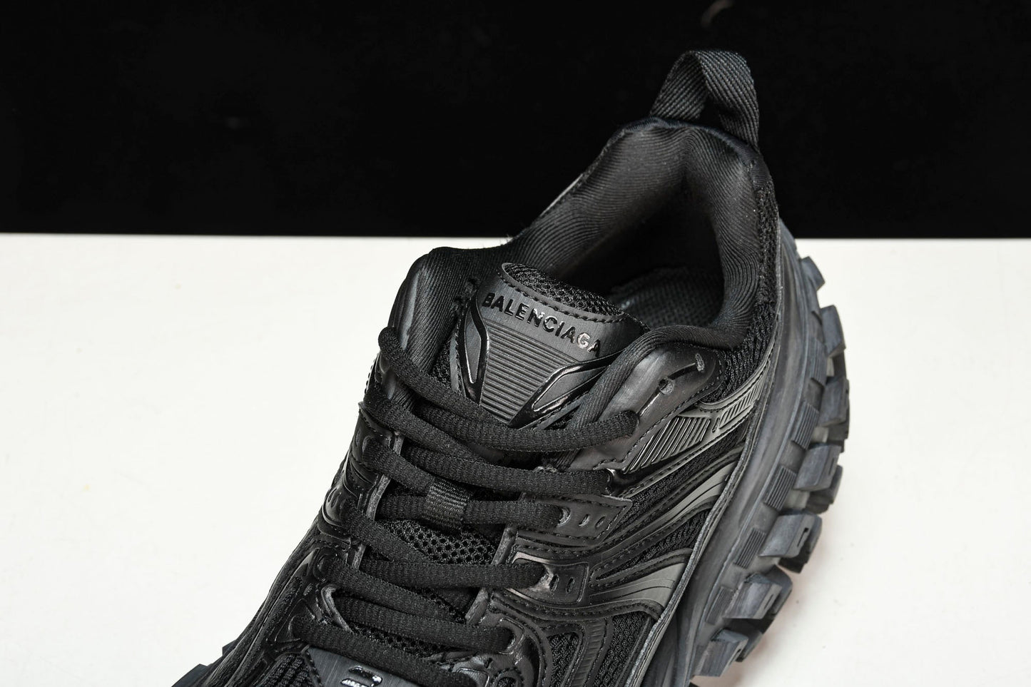 Defender (Bouncer) Sneaker 'Black' - UK 11 / US 12 / EU 45