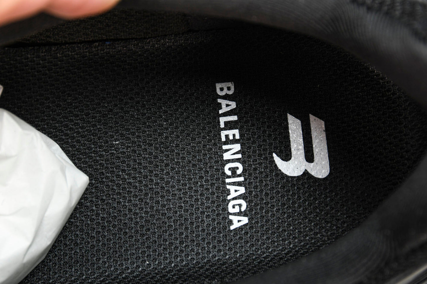 Defender (Bouncer) Sneaker 'Black' - UK 11 / US 12 / EU 45