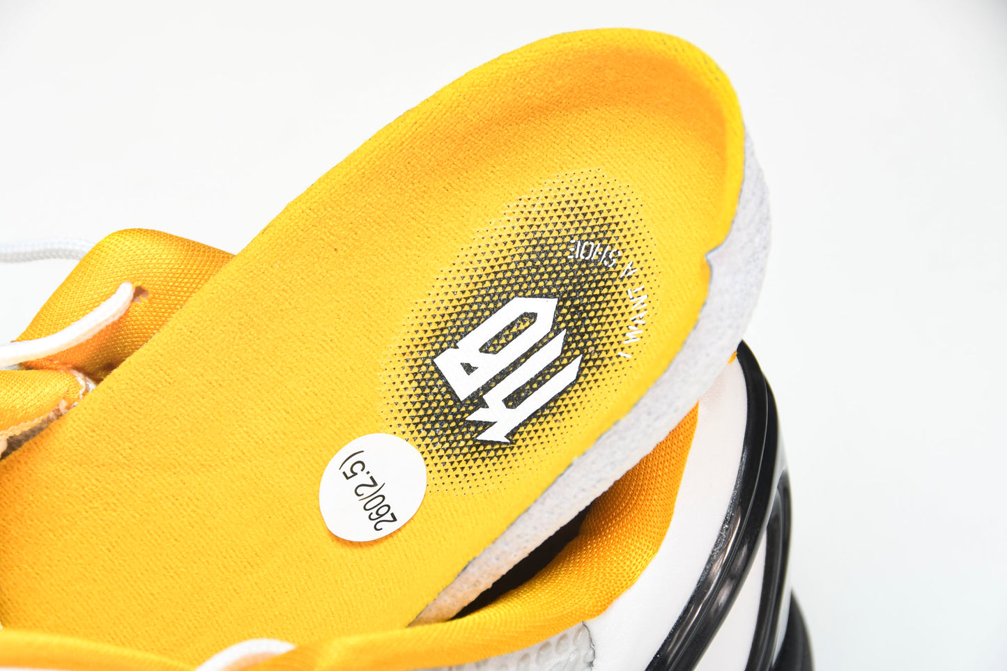 Kobe 6 Protro Playoff Pack 'White Del Sol'