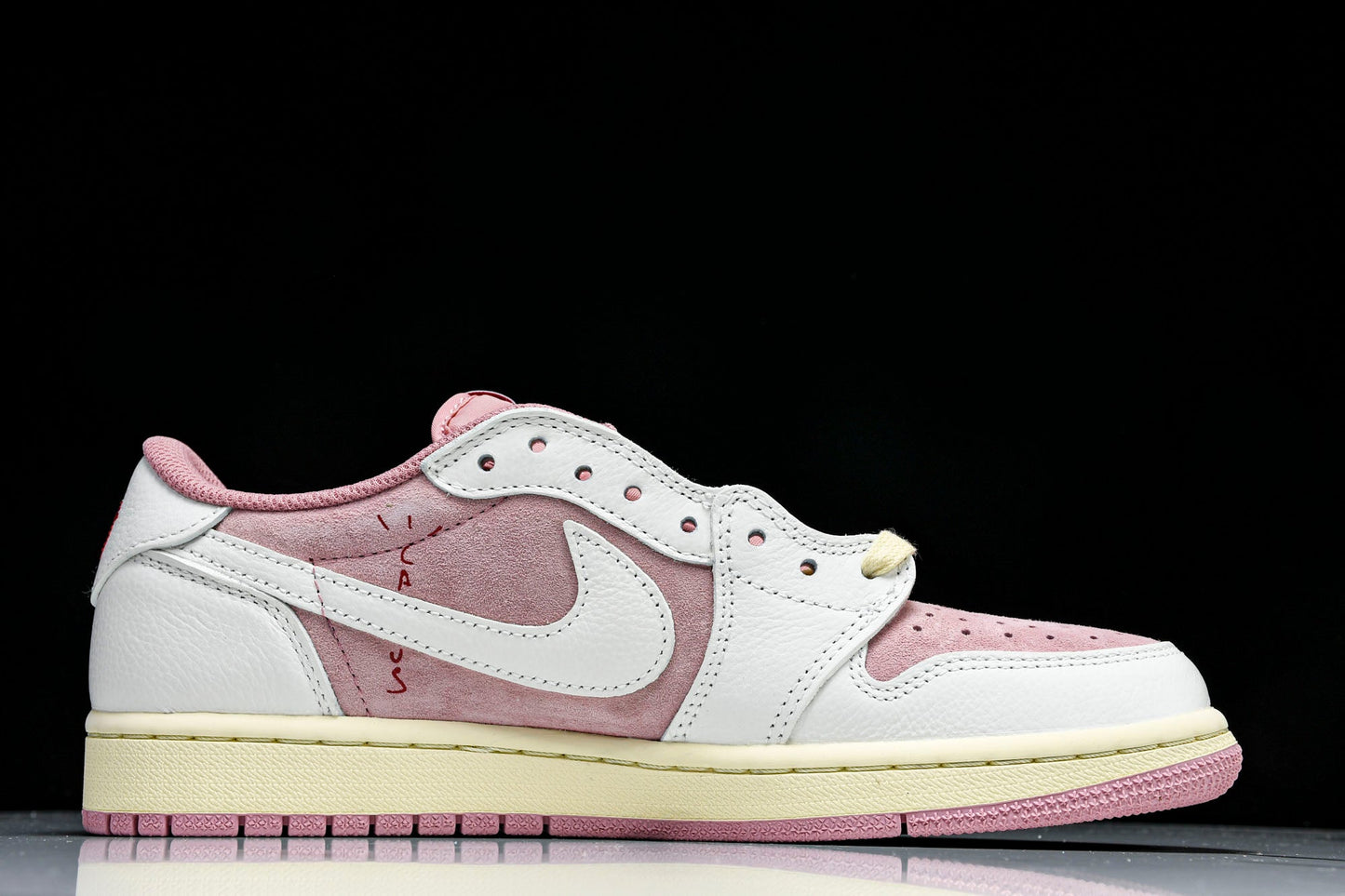 Travis Scott AJ1 Retro Low OG 'Shy Pink' - UK 8 / US 9 / EU 42.5