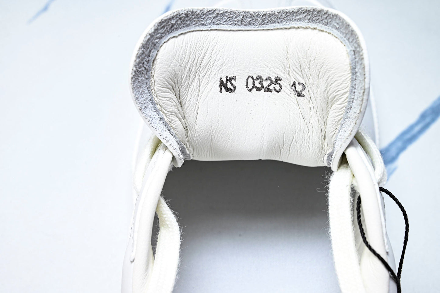 D1or B01 Matchpoint Sneaker 'Triple White'