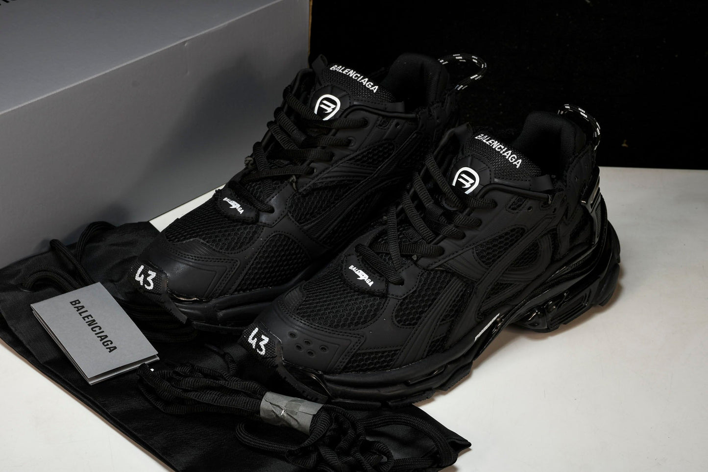 Runner 'Triple Black - Matte' - UK 10 / US 11 / EU 44