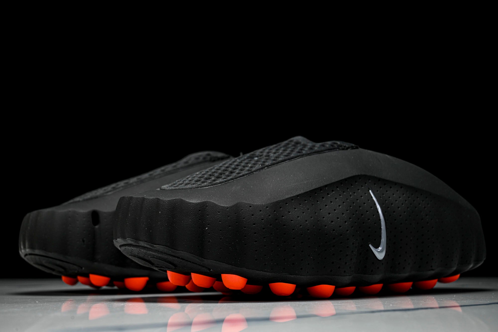 Mind 001 Slide 'Black'