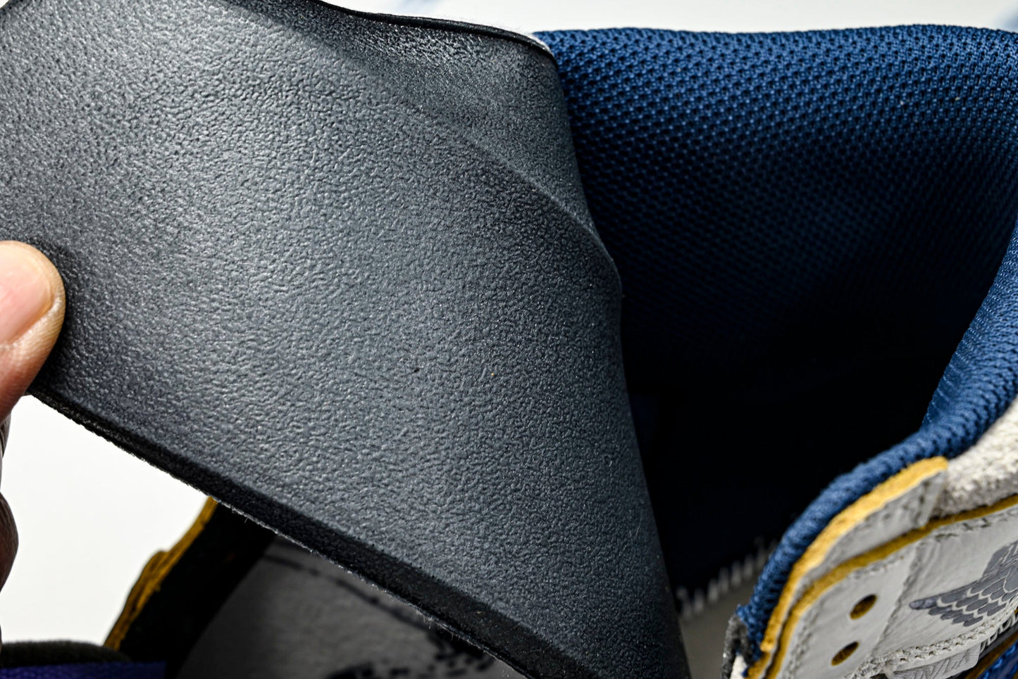 Union LA x Fragment x AJ1 Retro High 'Black Sport Royal'