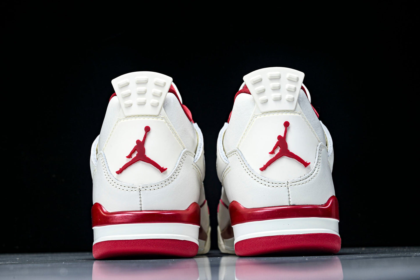 AJ4 Retro Valentine's Day 'Sierra Red'