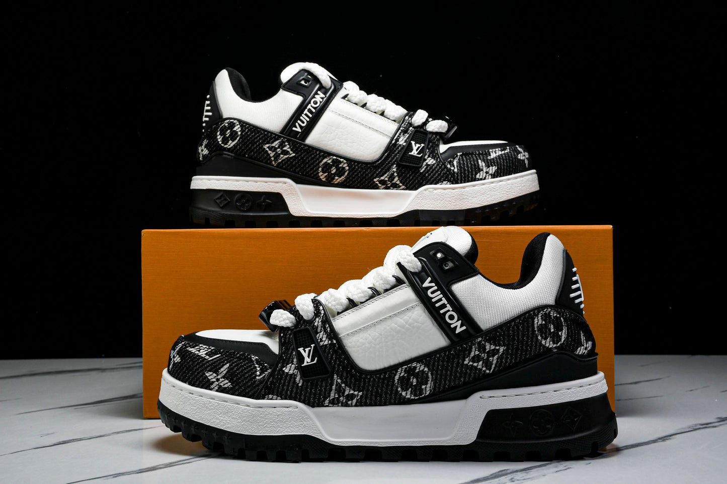 Louis Vuittоп Trainer Maxi 'Monogram Black White' - UK 6 / US 7 / EU 40