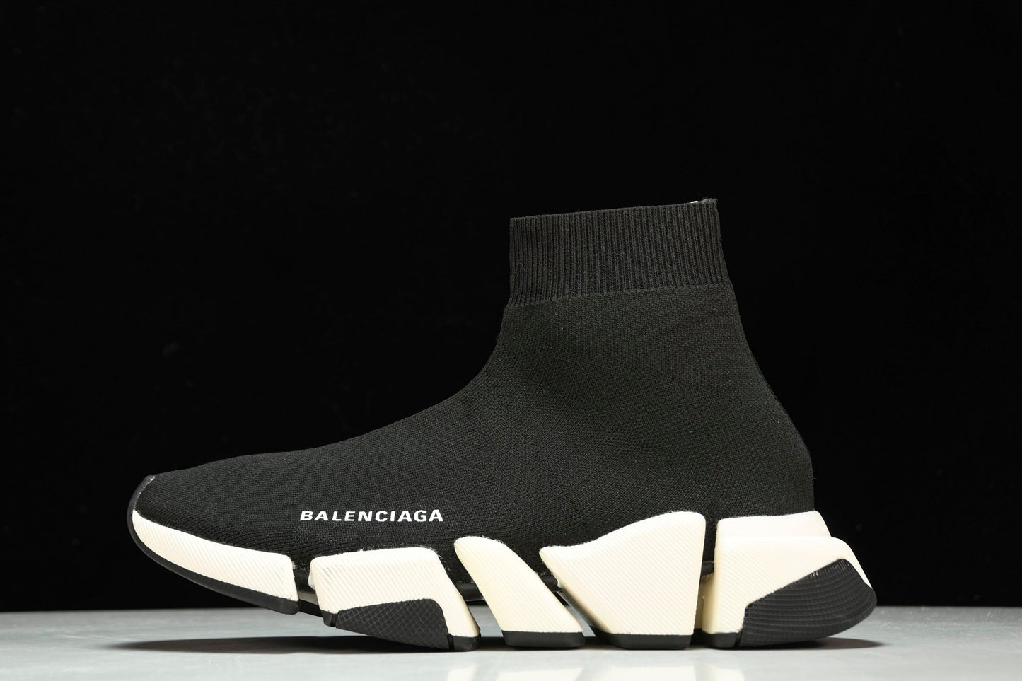 Speed 2.0 Trainers 'Black White' - UK 11 / US 12 / EU 45