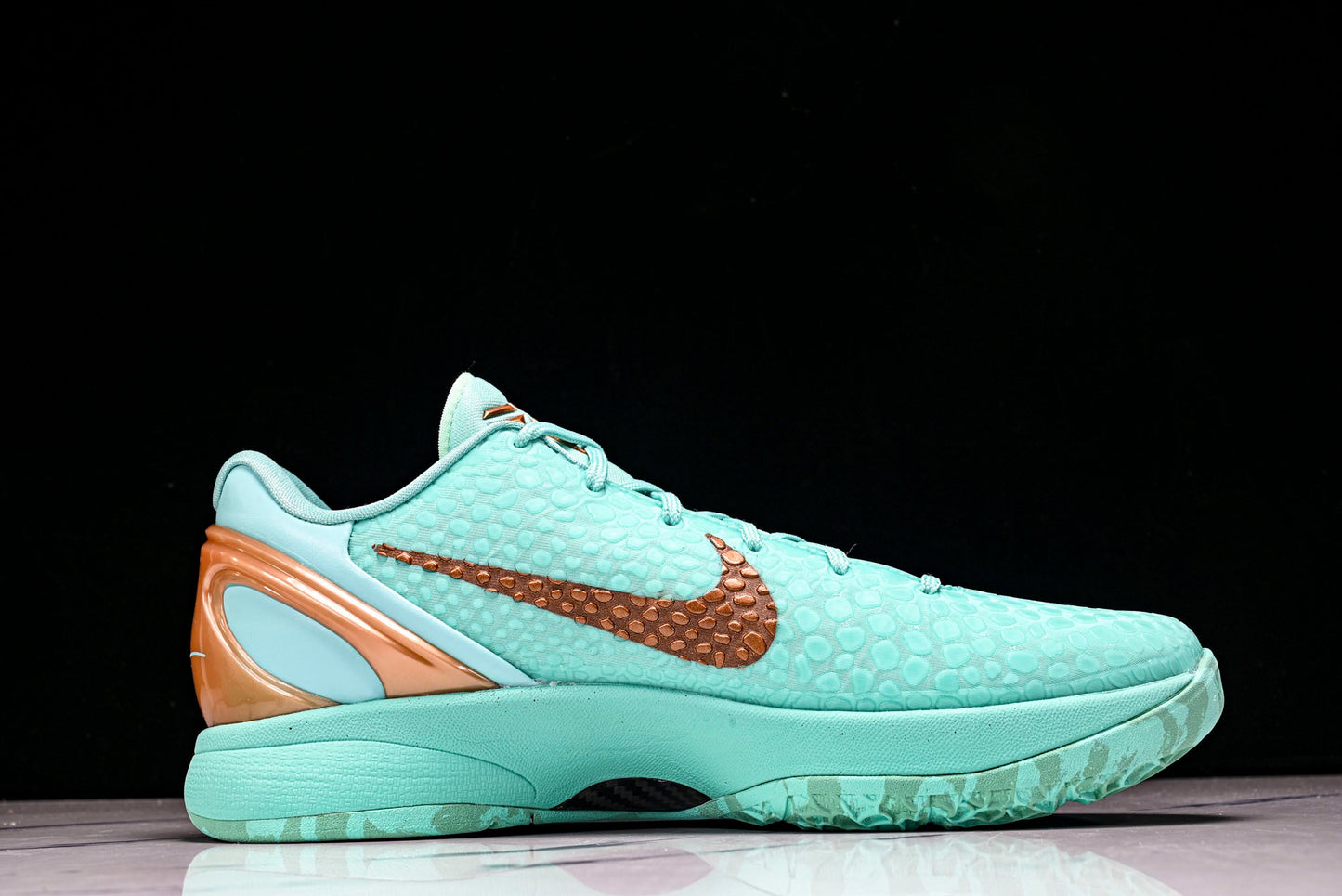 Kobe 6 Protro x Jalen Brunson 'Statue of Liberty'