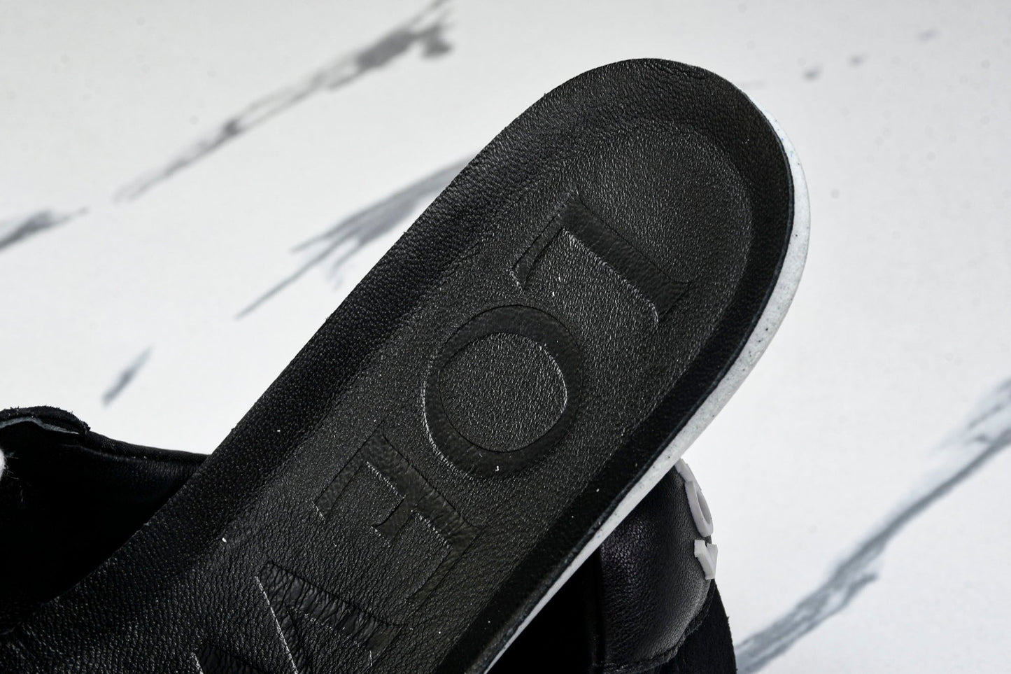 Loewe Ballet Runner 2.0 'Black White'