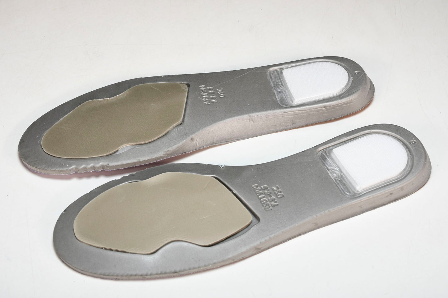 SB Dnk Low x April Skateboards - UK 4 (W 3.5) / US 4.5 (W 6) / EU 36.5