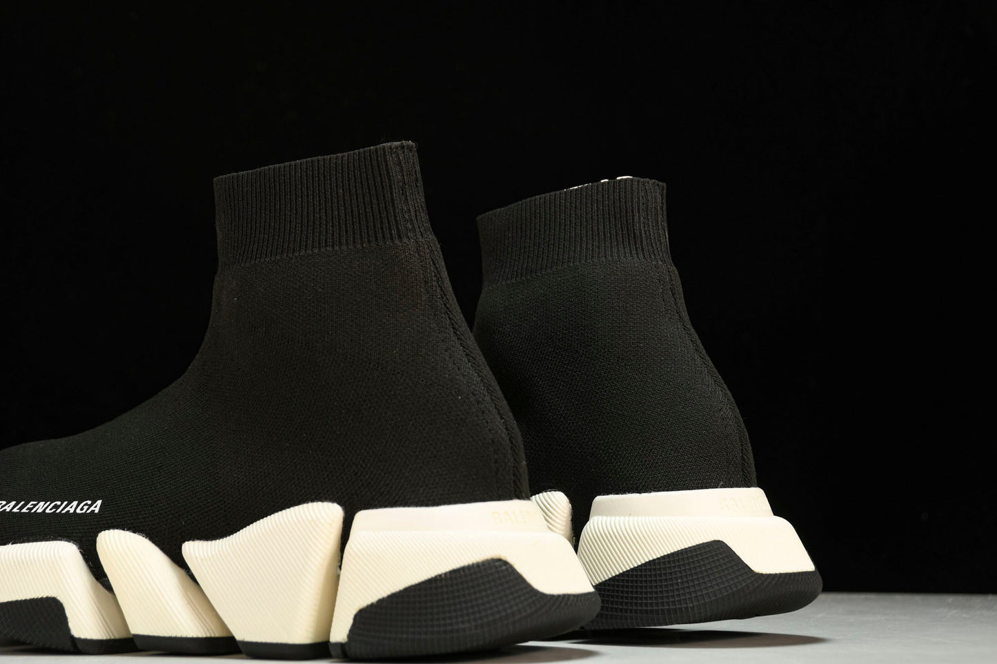 Speed 2.0 Trainers 'Black White' - UK 9 / US 10 / EU 43