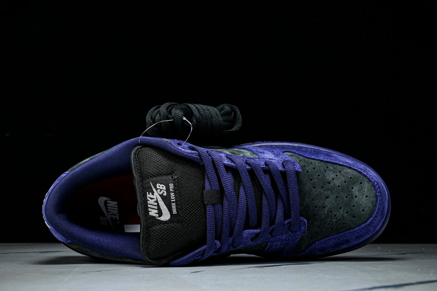 SB Dnk Low x Supreme 94 Ink