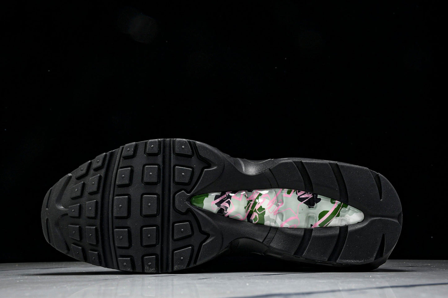 Corteiz x AM95 'Pink Beam'