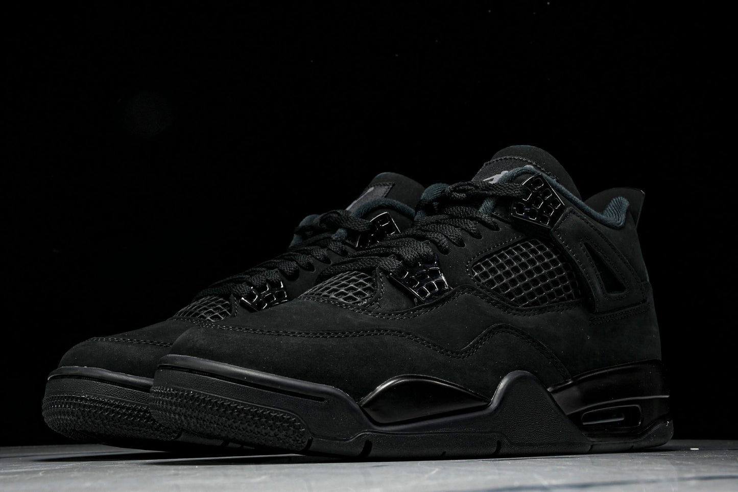 AJ4 Retro 'Black Cat' (2025)