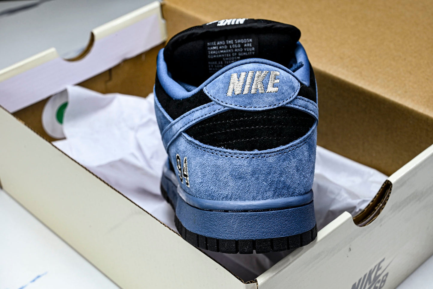 SB Dnk Low x Supreme 94 Ocean Fog