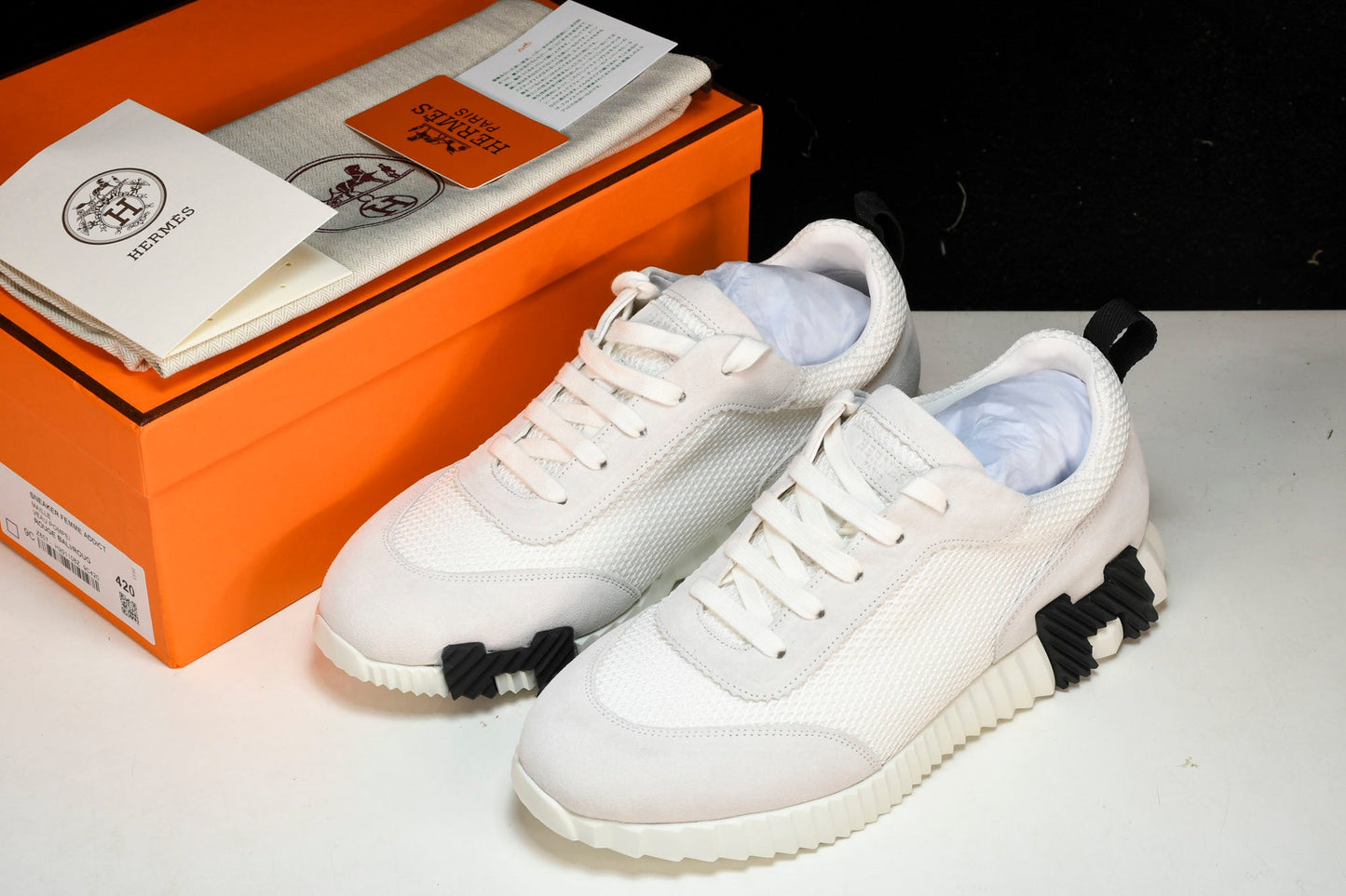 Hermès Bouncing Sneaker 'Blanc Noir'