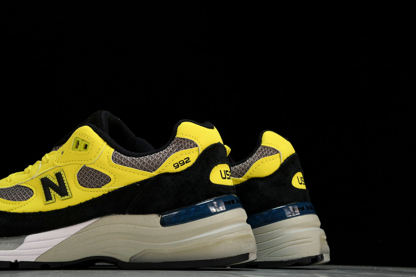 NB 992 'Neon Yellow Black'