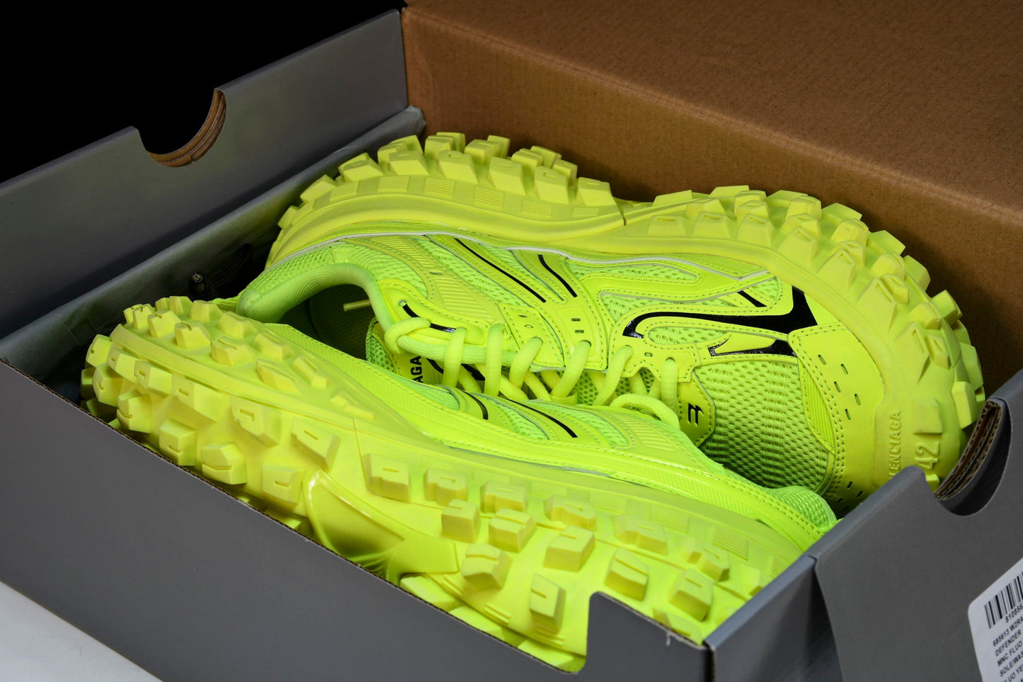 Defender (Bouncer) Sneaker 'Neon Yellow'