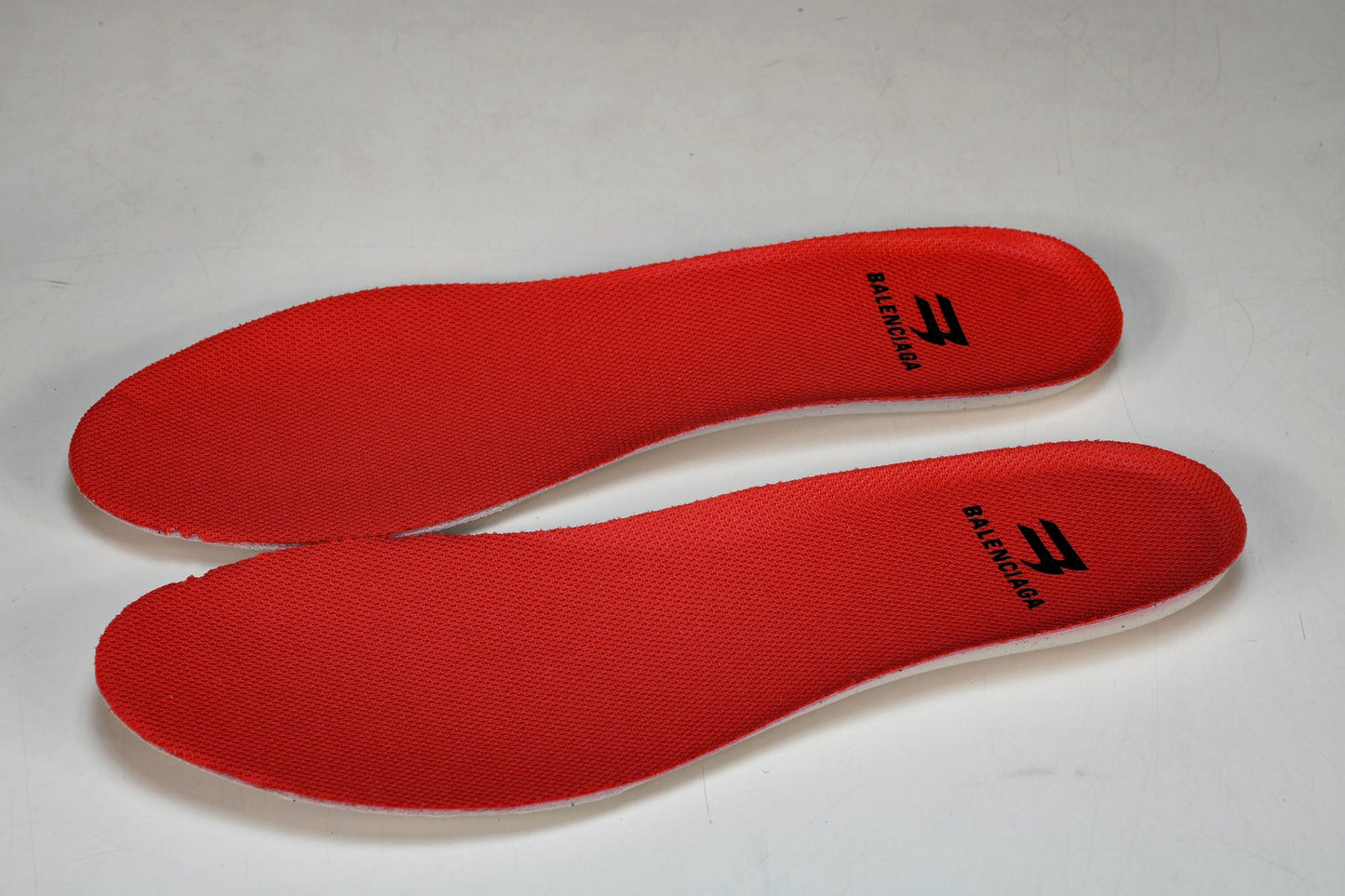 Defender (Bouncer) Sneaker 'Red'