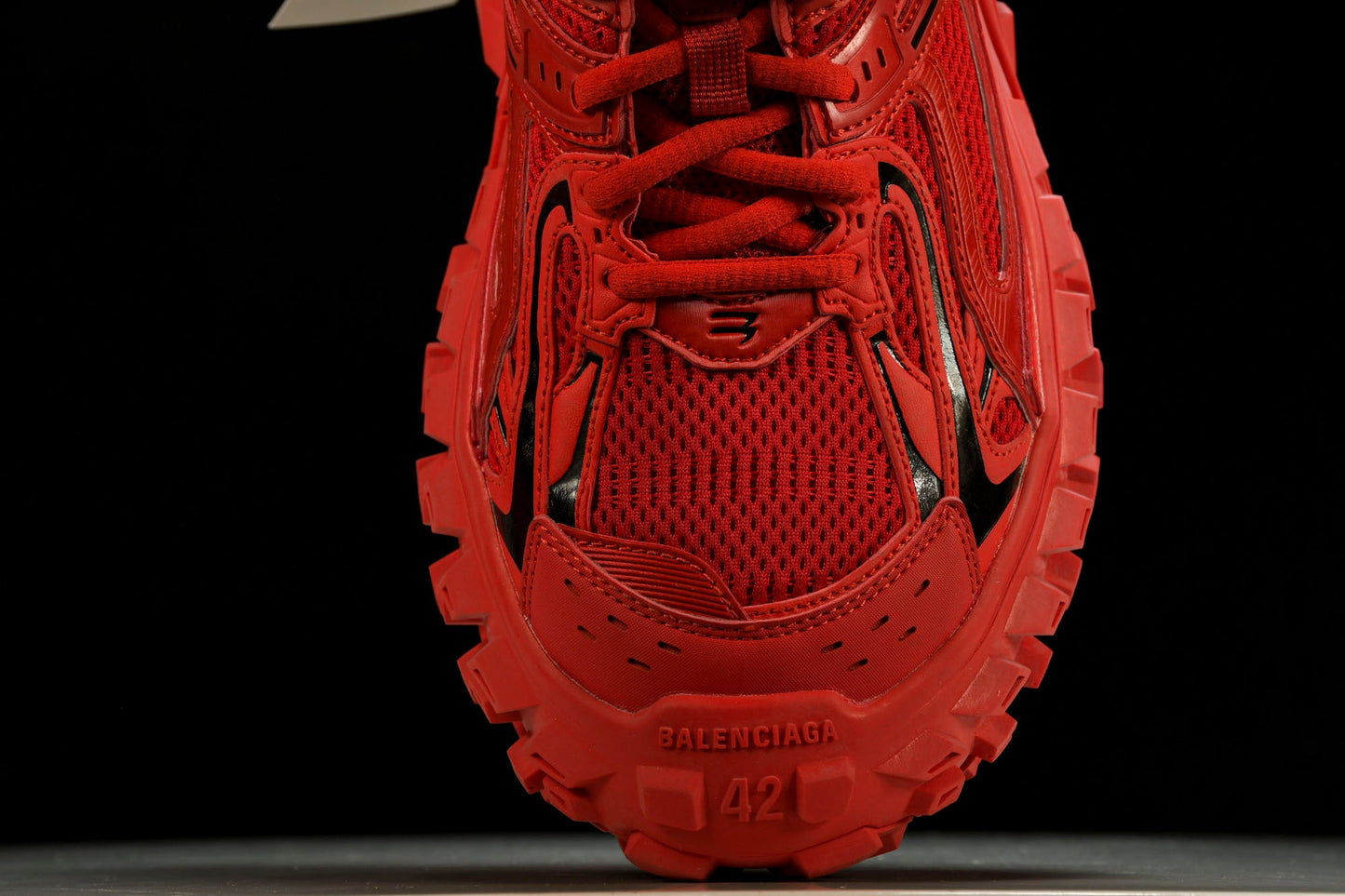 Defender (Bouncer) Sneaker 'Red'