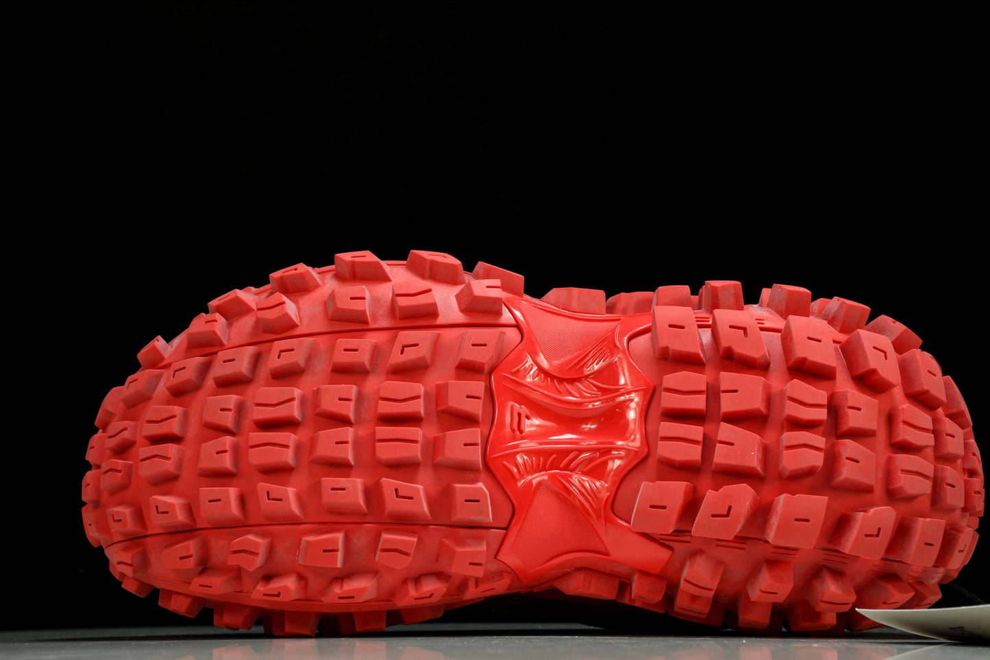 Defender (Bouncer) Sneaker 'Red'