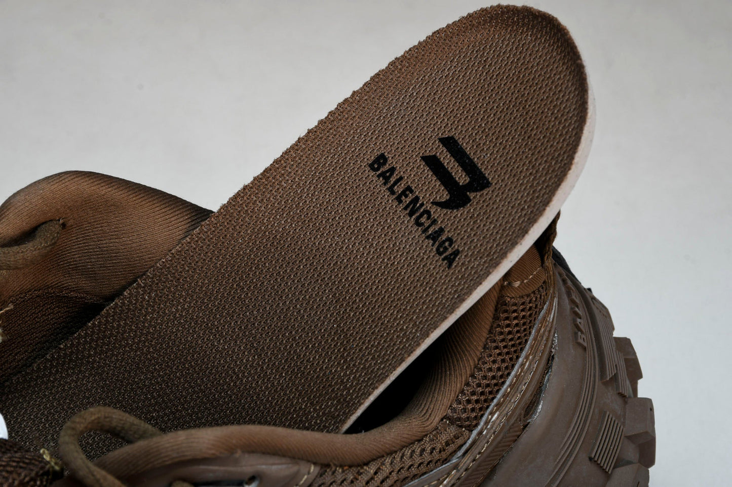 Defender (Bouncer) Sneaker 'Brown'