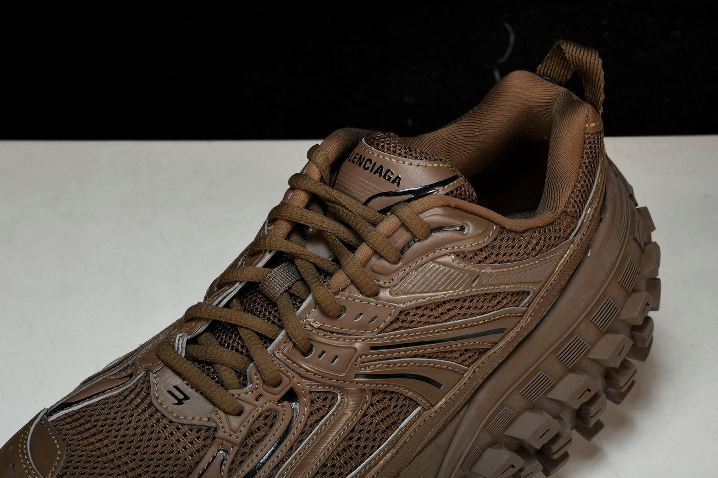 Defender (Bouncer) Sneaker 'Brown'