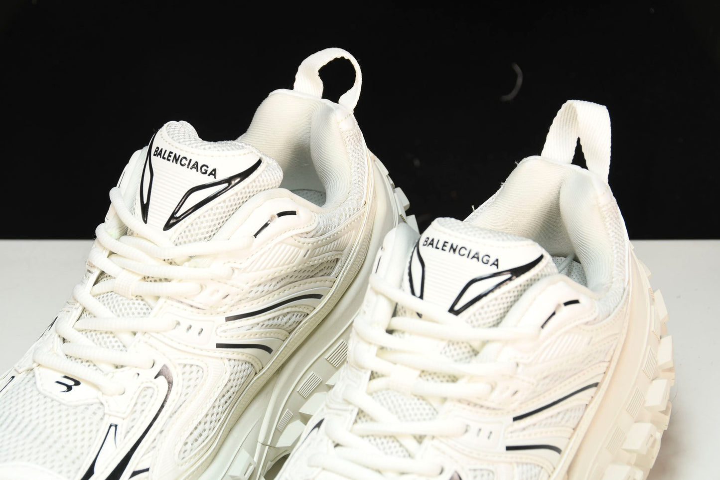 Defender (Bouncer) Sneaker 'White'