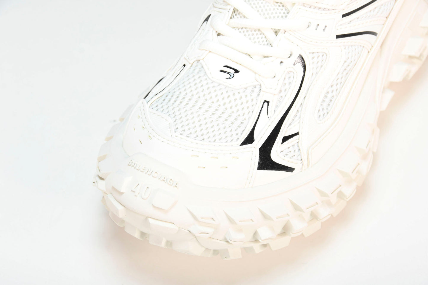 Defender (Bouncer) Sneaker 'White'
