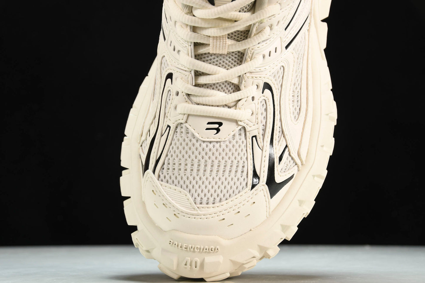 Defender (Bouncer) Sneaker 'White'