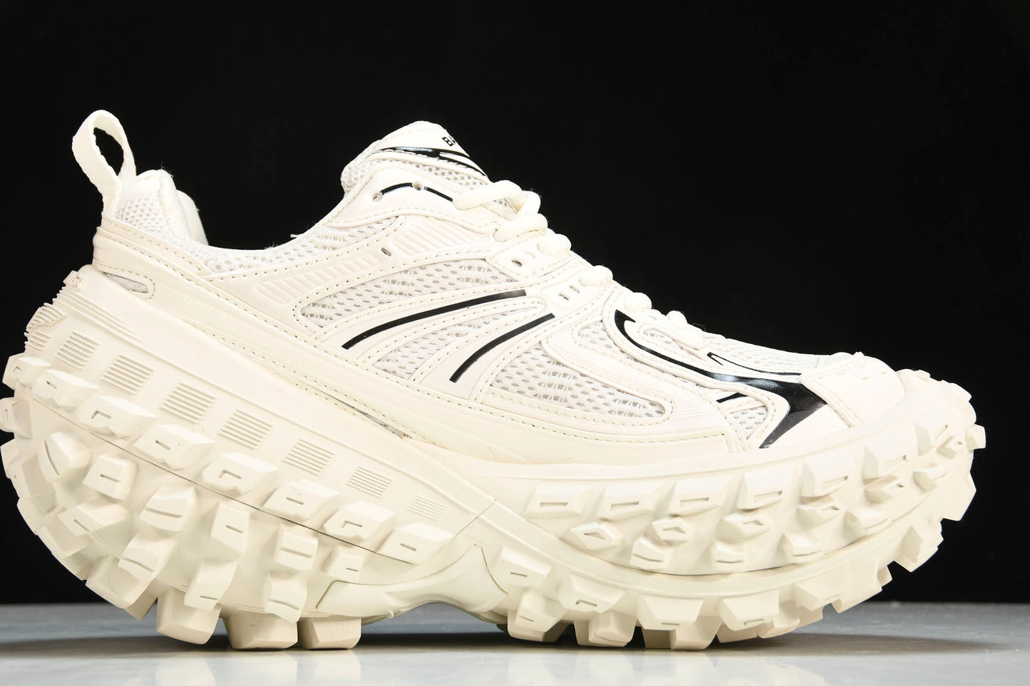 Defender (Bouncer) Sneaker 'White'