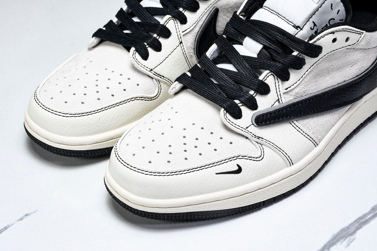 Travis Scott AJ1 Low x Supreme 'White Black' (Custom)