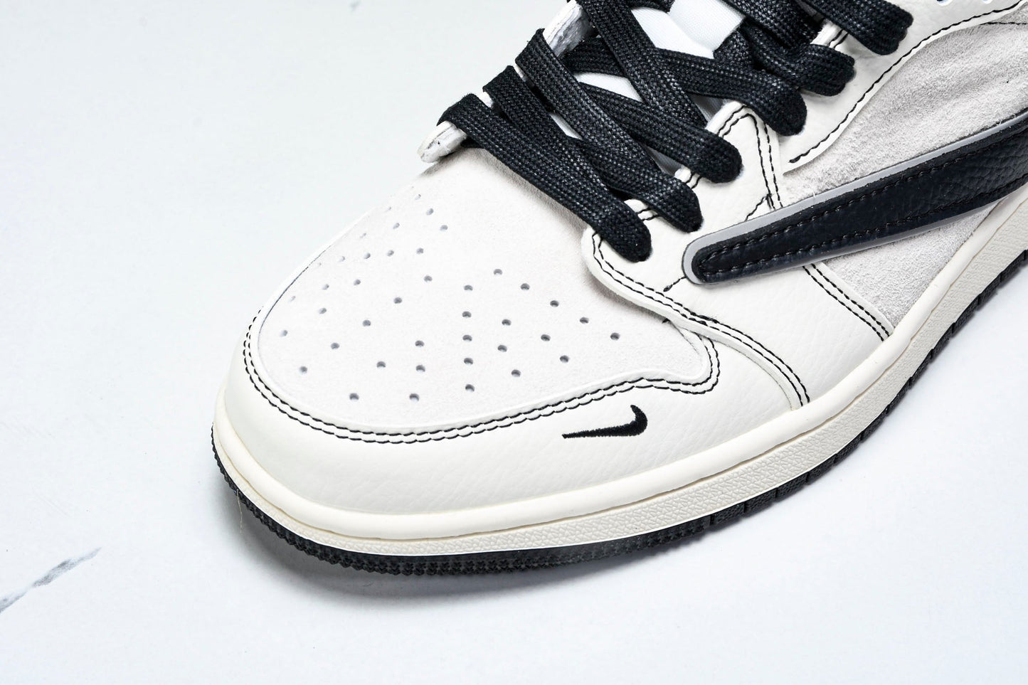 Travis Scott AJ1 Low x Supreme 'White Black' (Custom)