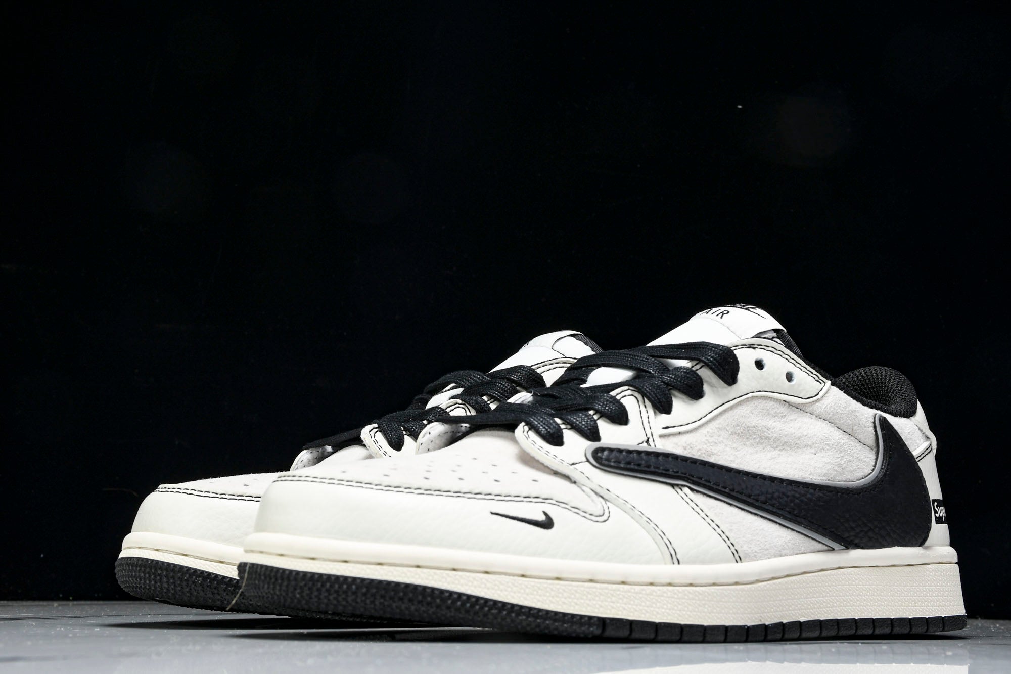 Travis Scott AJ1 Low x Supreme 'White Black' (Custom)
