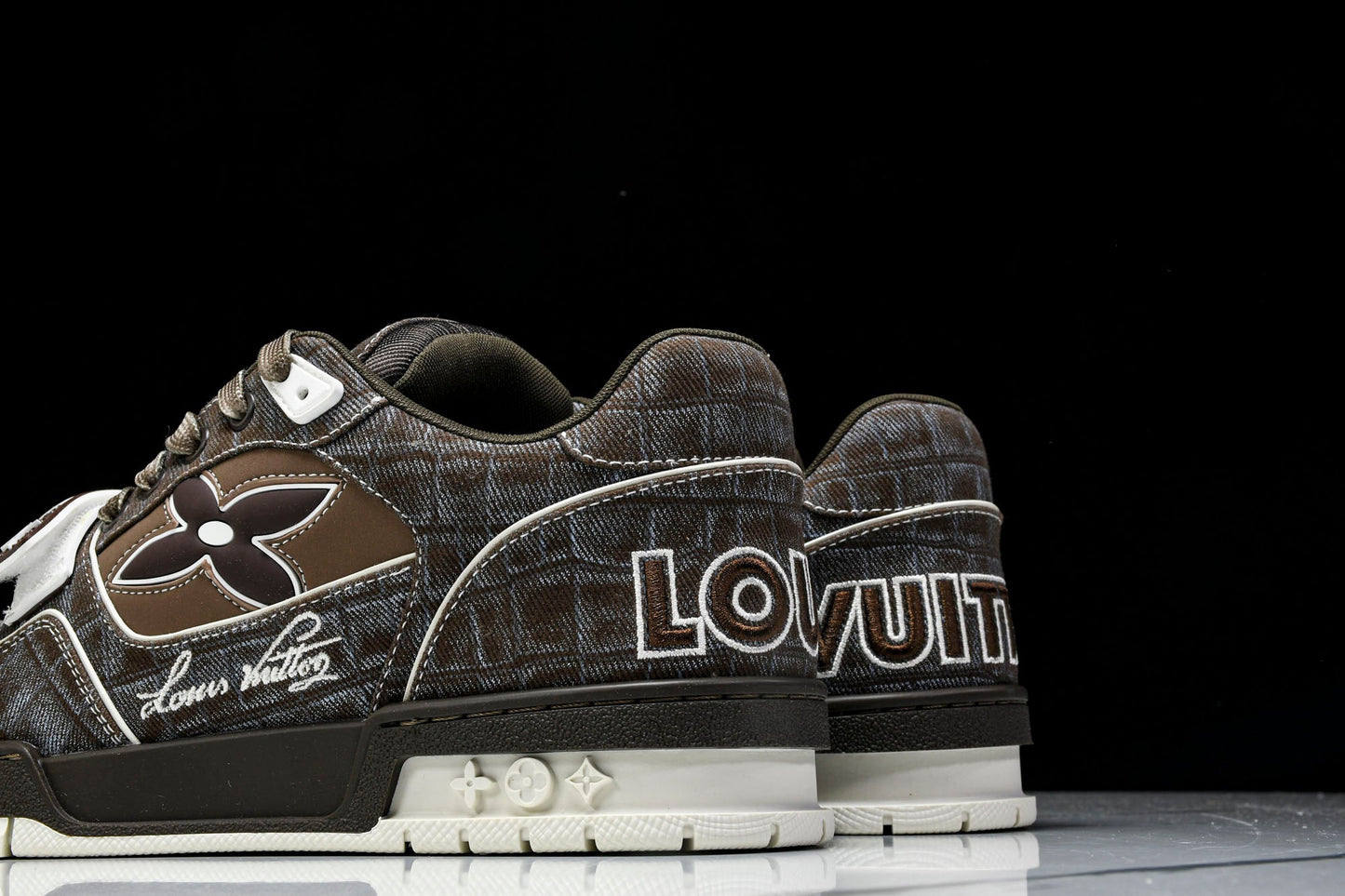 Louis Vuittоп Trainer Low Velcro Strap 'Crocodile Denim Mocha'