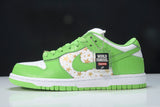 Supreme x SB Dnk Low Stars 'Mean Green'