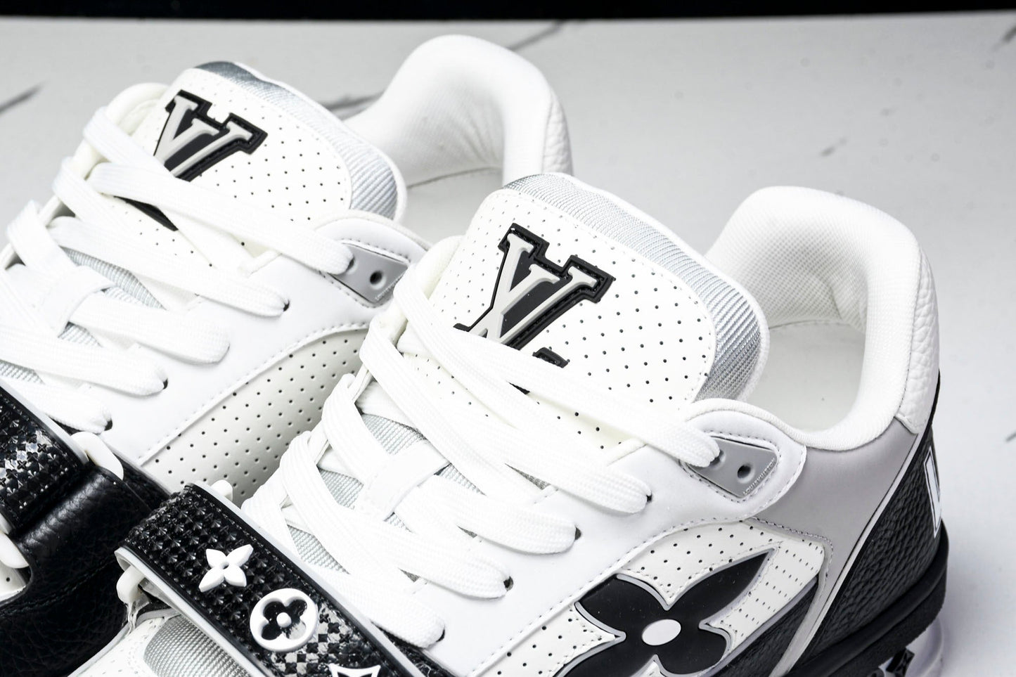 Louis Vuittоп Trainer Low Velcro Strap 'Perforated Black'