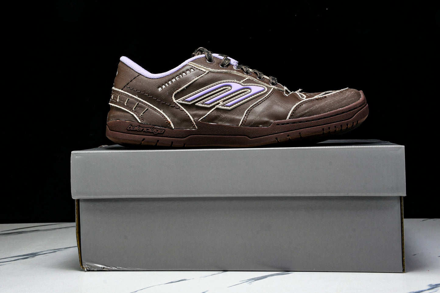 Вalenciaga Hamptons Worn-Out Sneaker 'Brown Lilac'