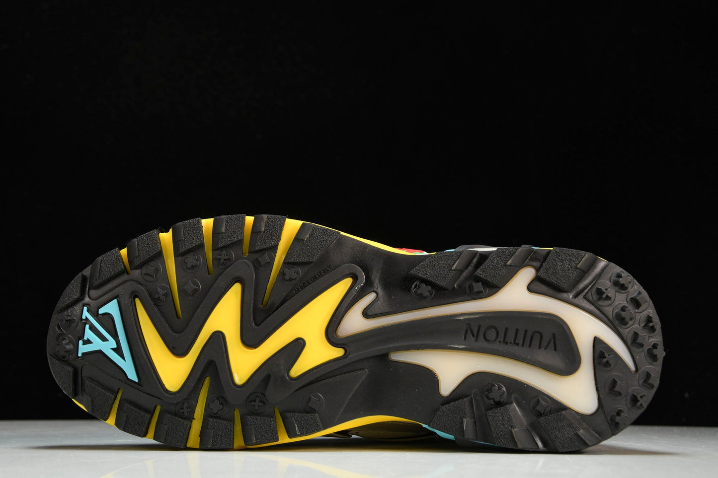 Louis Vuittоп Runner Tatic Sneaker 'Silver Multi'